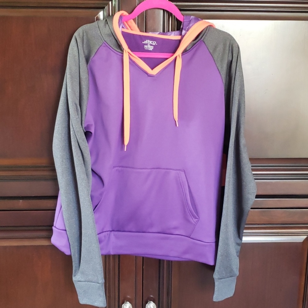 XL purple, gray, and coral fleece wicking hoodie